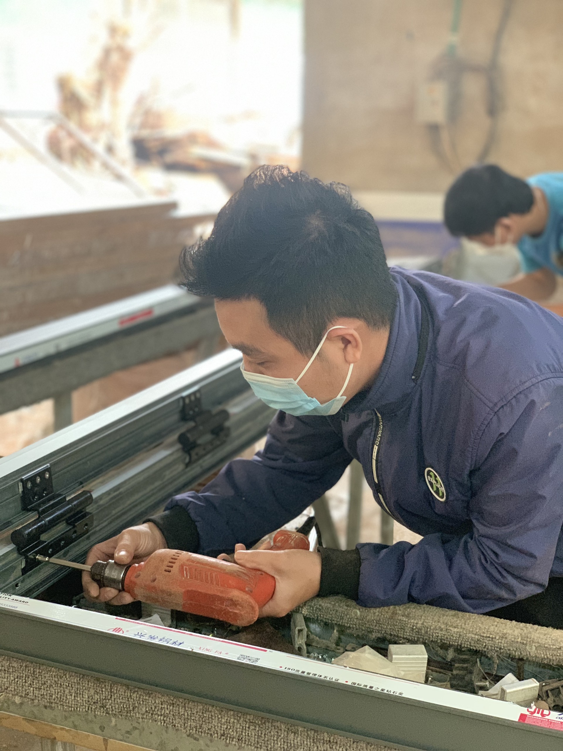 cửa nhôm kính chính hãng